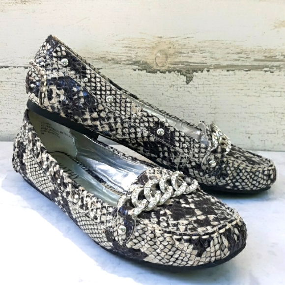 Kathy Van Zeeland Shoes - EUC KATHY VAN ZEELAND LARA LOAFERS